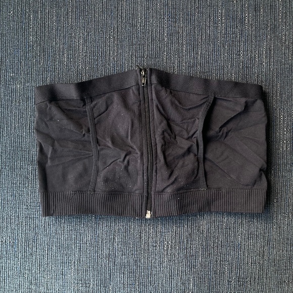 Medela hands free bra size L - Picture 1 of 1